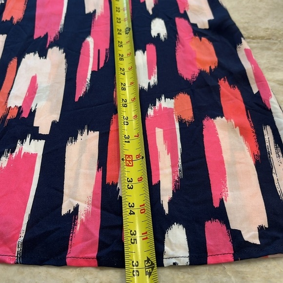 Mary Square‎ Sleeveless Shift Dress | Pink, White, Navy Abstract Design | Small - Picture 5 of 11